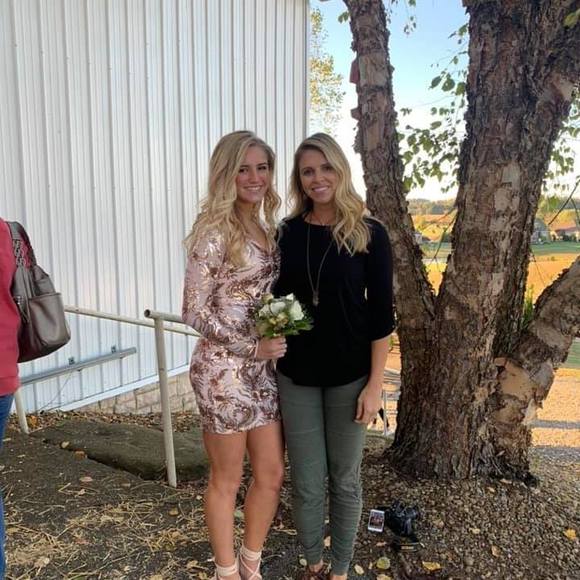 Meet your Posher, Julia - Picture 1 of 1